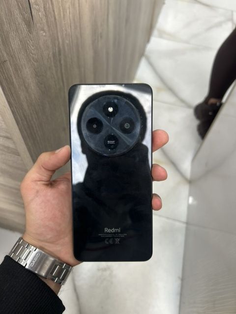 Redmi 14 c tam zavod ideal vezyetdə Gəncə (catirilma var) — Gəncə
