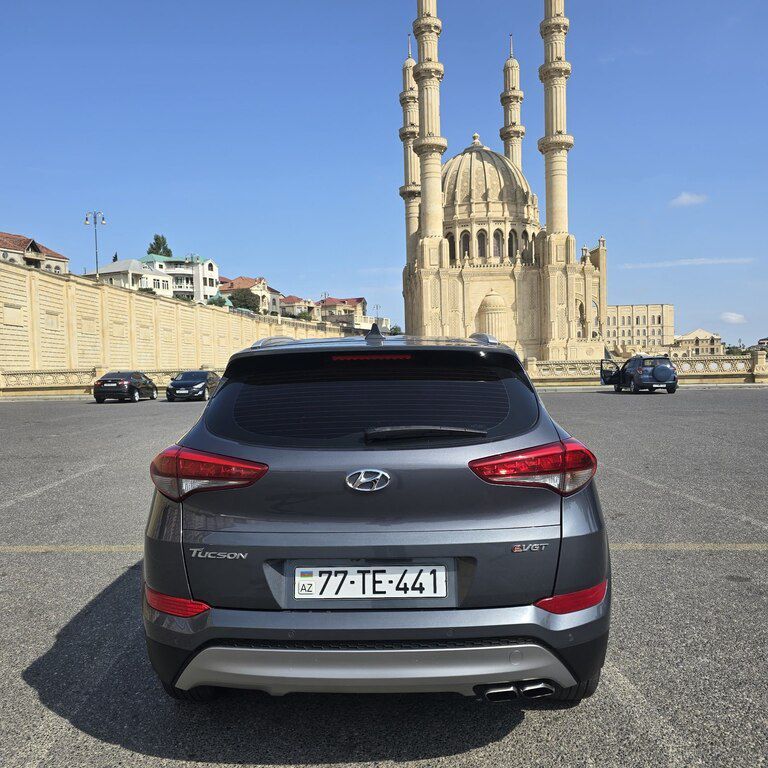 Hyundai Tucson, 2.0 L, 2015 il, 270 000 km 77-TE-441 — Avtomobillər, Bakı (4)