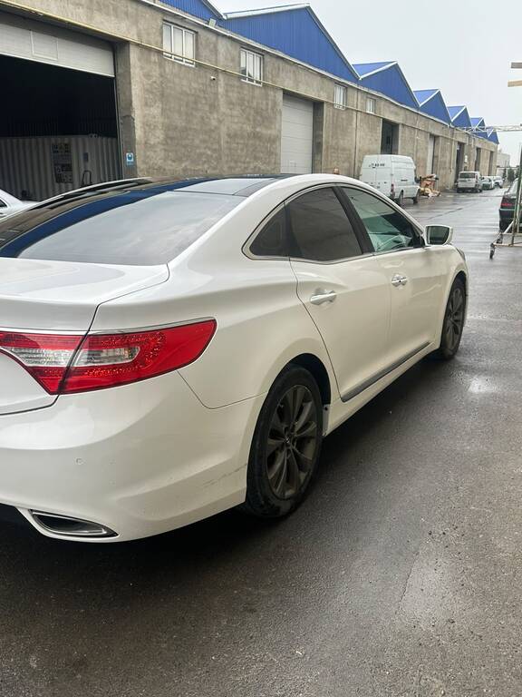 Hyundai Azera, 2.4 L, 2012 il, 273 000 km — Avtomobillər, Bakı (4)