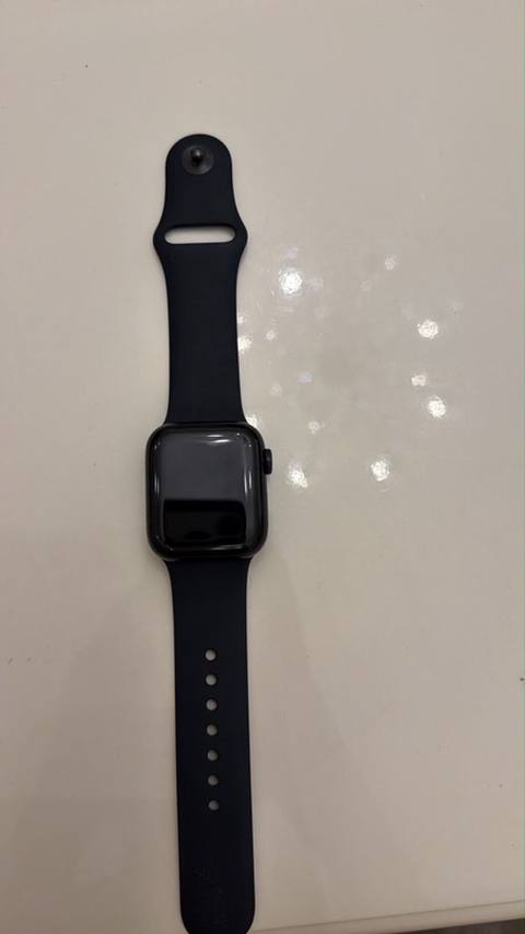 Zərətkası yoxdu Qutusu yoxdu 1 il istifadə olunuv Apple Watch SE 40mm — 160 ₼ · Bakı, Nərimanov · Ağıllı saatlar Zərətkası yoxdu Qutusu yoxdu 1 il istifadə olunuv Apple Watch SE 40mm — Bakı