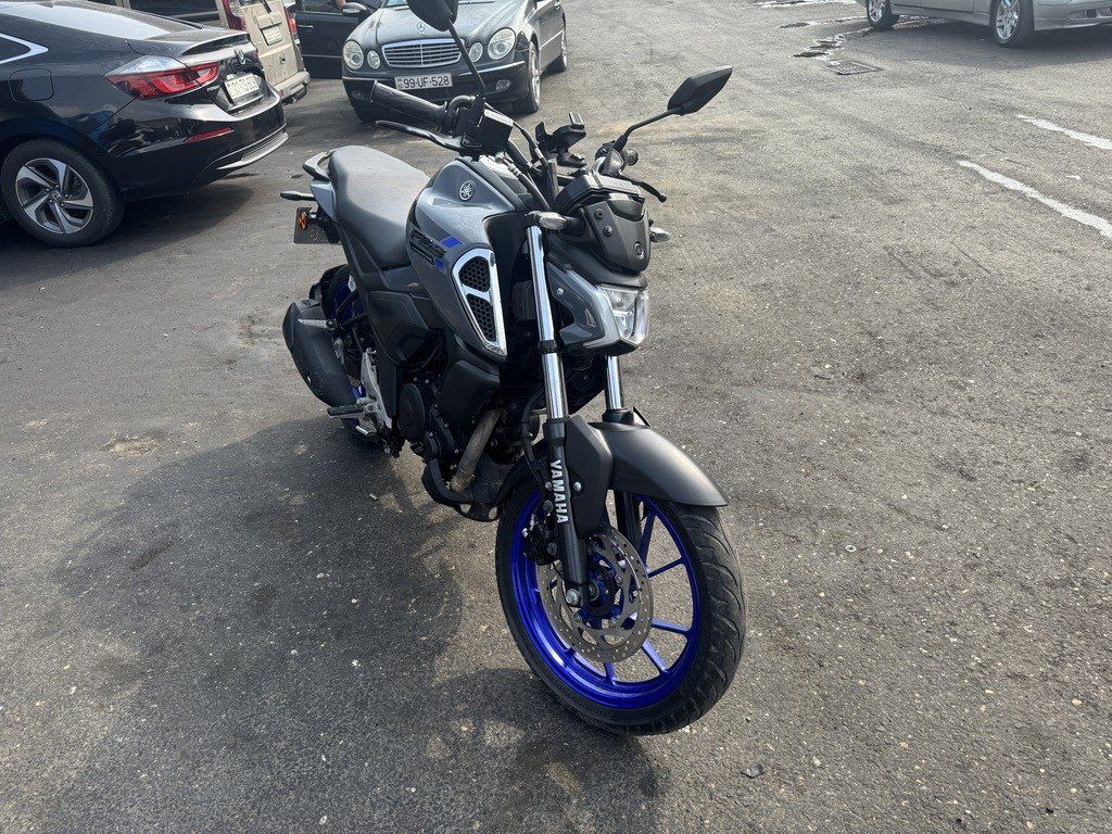 Yamaha FZ-S FI Deluxe, 150 sm3, 2024 il, 5 400 km 99-UF-528 — Motosikletlər, Bakı (3)