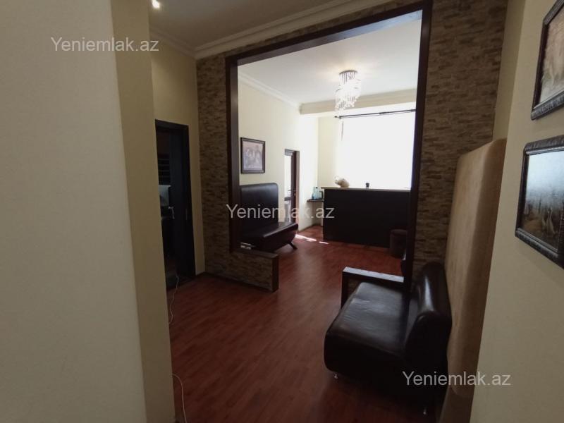 Kirayə 7 otaqlı Ofis, 200 m², Yasamal rayonu — Ofis, Bakı (10)