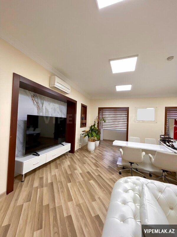 Yasamal rayonunda 12 otaqlı Ofis Kirayə verilir, 400 m² — Ofis, Bakı (2)