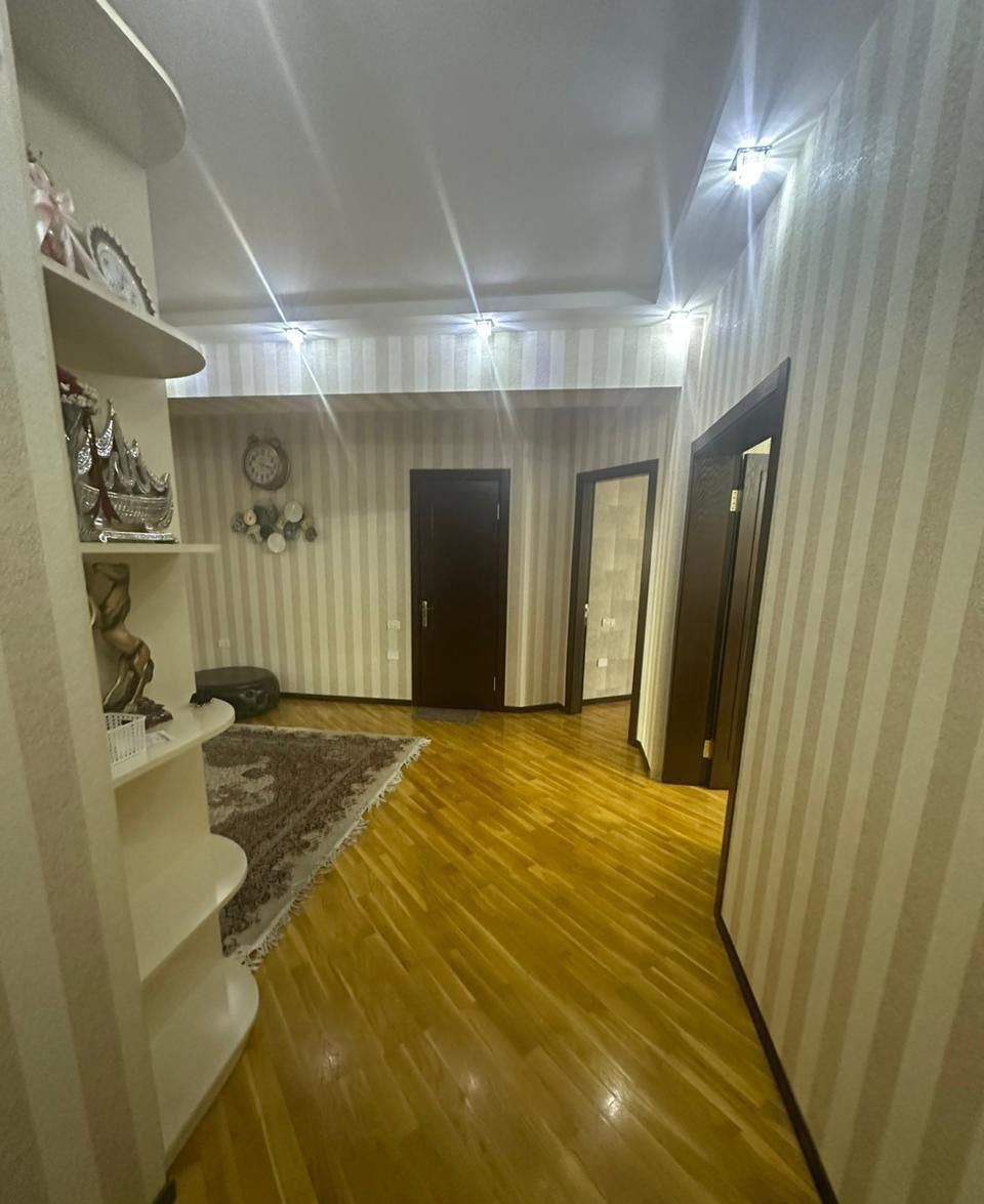 Satış: 3 otaqlı Yeni tikili, 145 m², Yasamal rayonu — Mənzil, Bakı (11)
