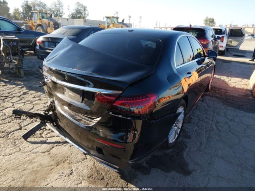 Mercedes E 300, 2.0 L, 2022 il, 188 251 km — Avtomobillər (4)