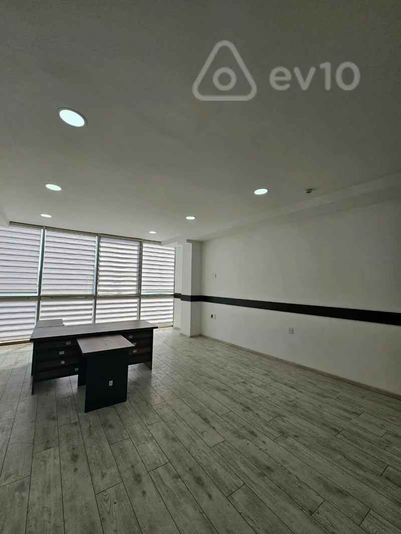 Ofis, 50 m², Xətai rayon, Ağ şəhər qəsəbəsi, Babək prospekti — kirayə — Ofis, Bakı (3)