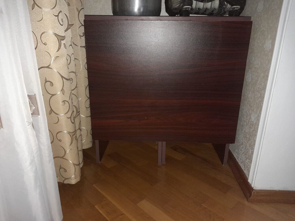 Qatlanan masa – kompakt, praktiki və çoxməqsədli. - Material: ağac — Masalar, Bakı (3)