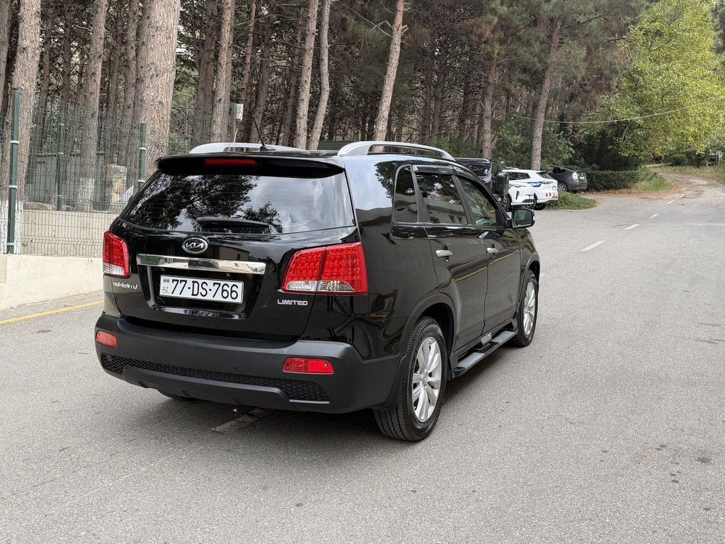Kia Sorento, 2.0 L, 2011 il, 334 000 km — Avtomobillər, Bakı (4)