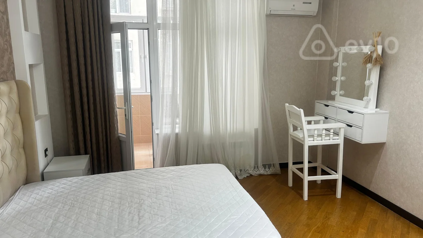 3 otaqlı mənzil, 125 m², Qara Qarayev — kirayə — Mənzil, Bakı (6)