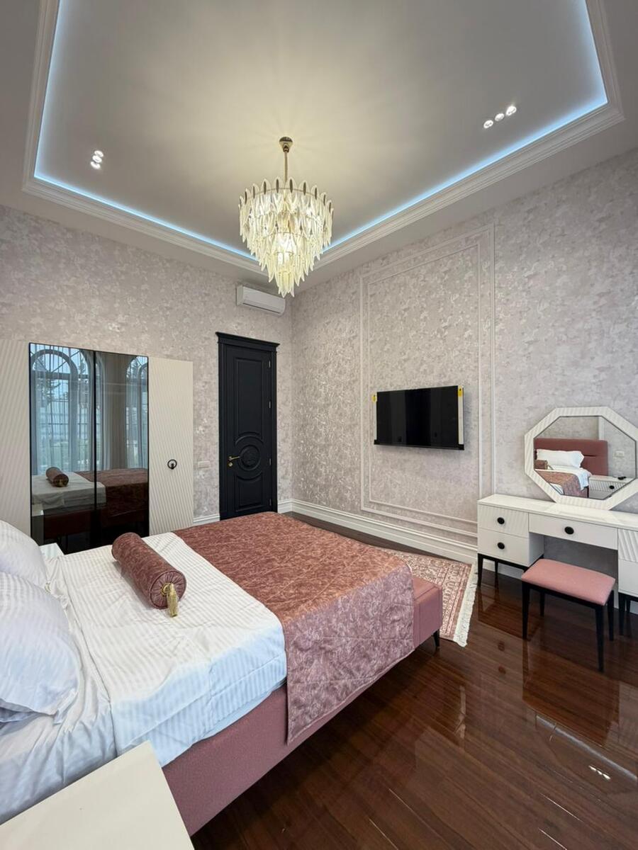 Satılır 6 otaqlı həyət evi/bağ evi 330 m² — Ev, villa, Bakı (11)