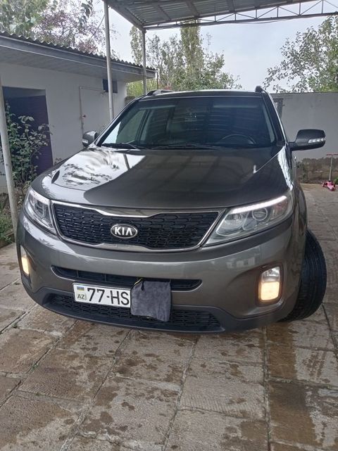 Kia Sorento, 2.0 L, 2013 il, 167 686 km — Salyan