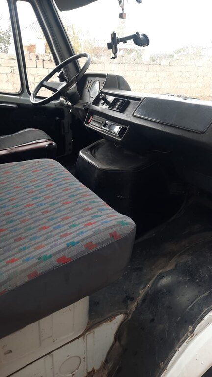 Mercedes 308 D, 2.3 L, 1992 il, 350 000 km 90-EU-275 — Yük maşınları, Bakı (5)