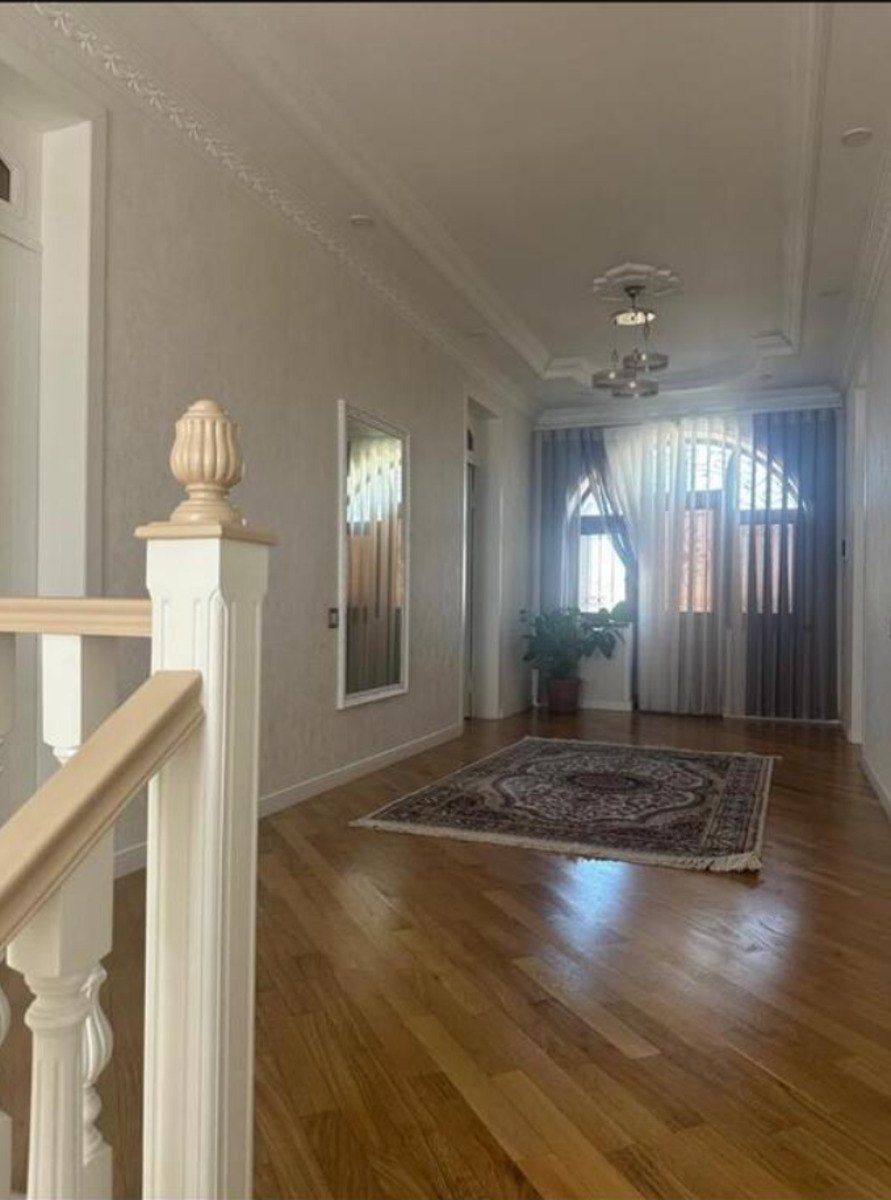 Satılır 6 otaqlı həyət evi/bağ evi 400 m² — Ev, villa, Bakı (5)
