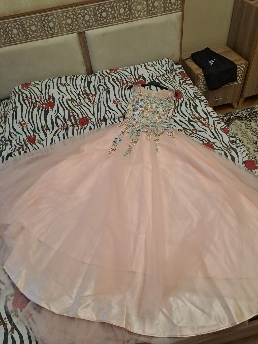 Zərif ziyafət/libas paltarı - Rəng: pudra (şaftalı çaları) - Model — Axşam paltarları, Bakı (10)