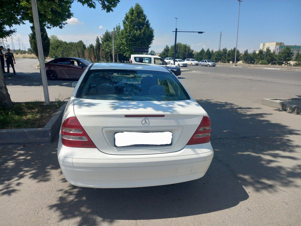 Mercedes C 200, 2.0 L, 2001 il, 160 000 km — Avtomobillər, Gəncə (10)