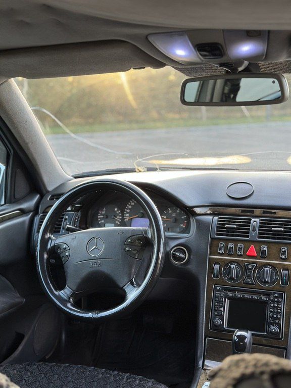 Mercedes E 220, 2.2 L, 2001 il, 960 000 km — Avtomobillər, Bakı (5)