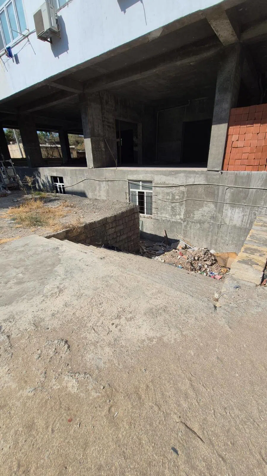 500 m² Təmirsiz obyekt satılır — Əmlak, Sumqayıt (9)