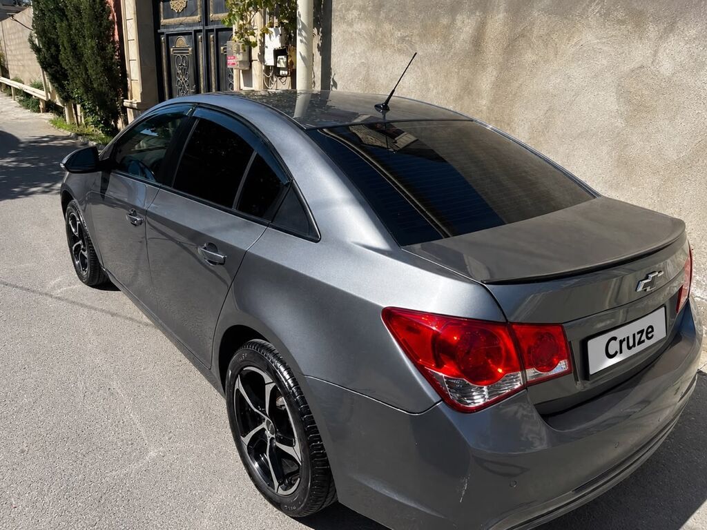 Chevrolet Cruze: 1.8 l 2013 il 229000 km Sedan — Avtomobillər, Masazır (10)