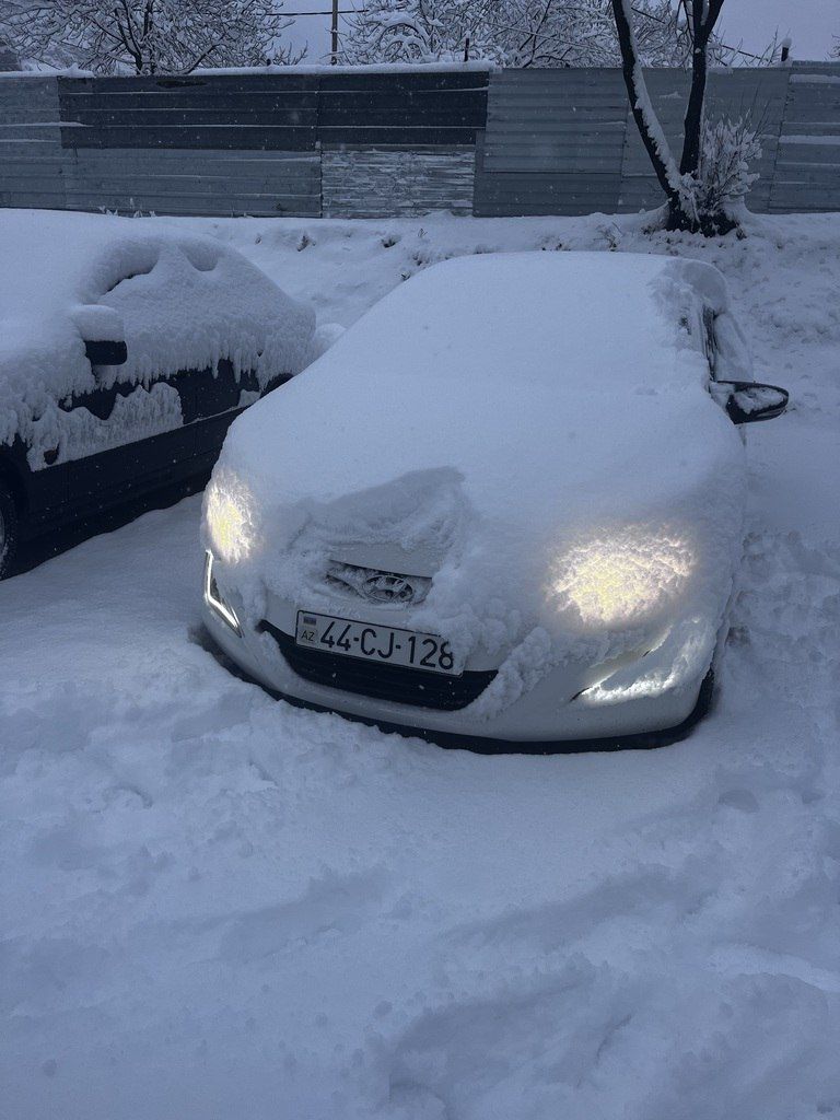Hyundai Elantra, 1.8 L, 2011 il, 250 000 km 44-CJ-128 — Avtomobillər, Bərdə (5)