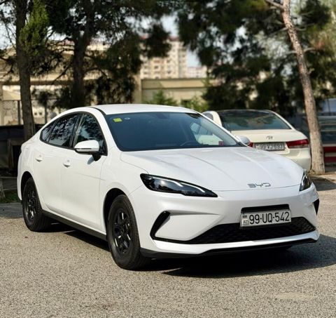 BYD Seal 05, 1.5 L, 15.87 kWh, 2025 il, 14 200 km — Bakı