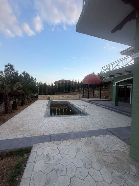 Satılır 5 otaqlı həyət evi/bağ evi 300 m² — Bakı