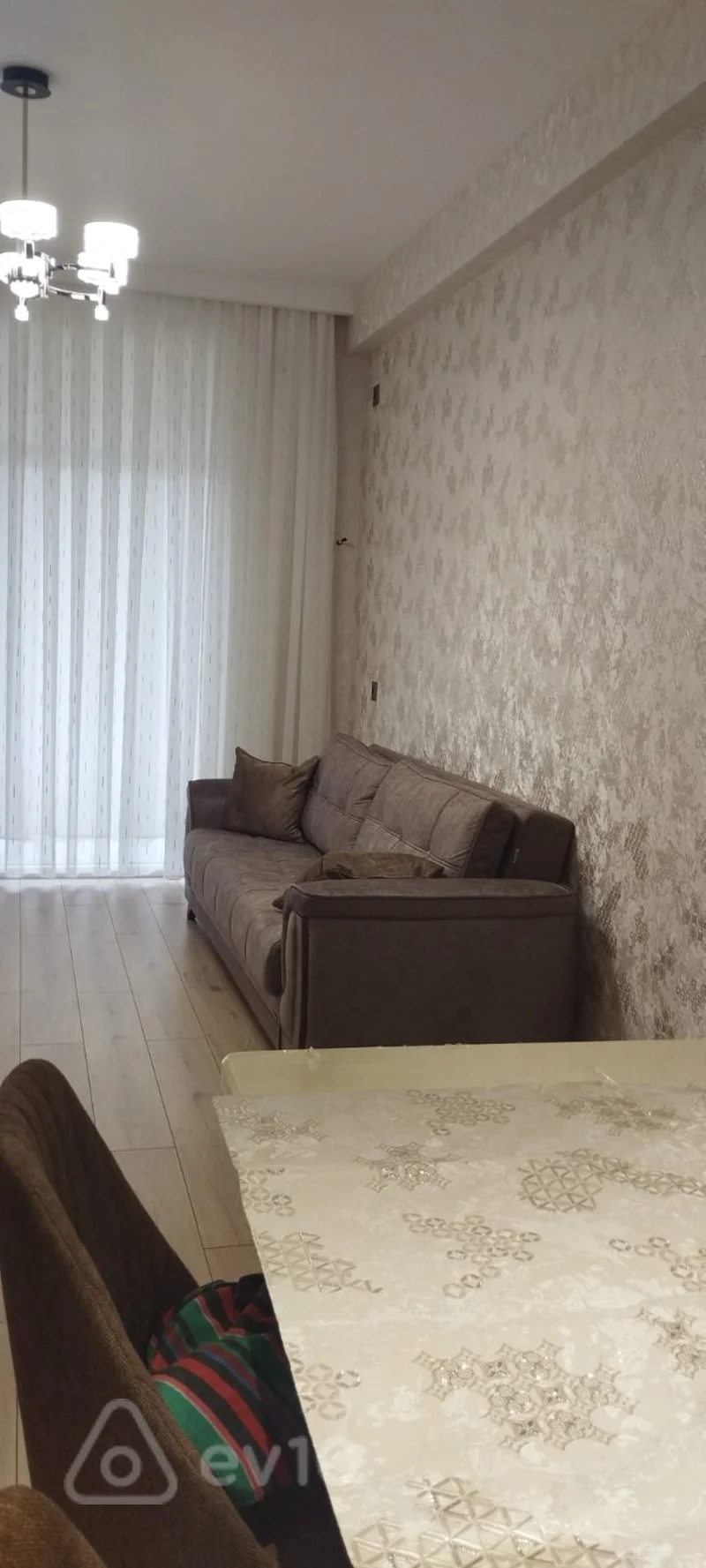 2 otaqlı mənzil, 70 m², Mehemmed Hadi — kirayə — Mənzil, Bakı (2)