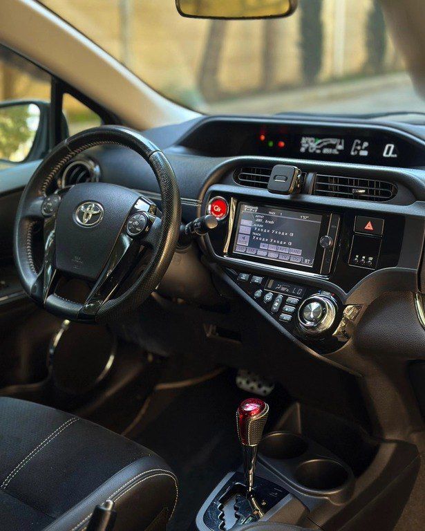 Toyota Aqua, 1.5 L, 0.9 kWh, 2017 il, 59 000 km — Avtomobillər, Ağdaş (8)