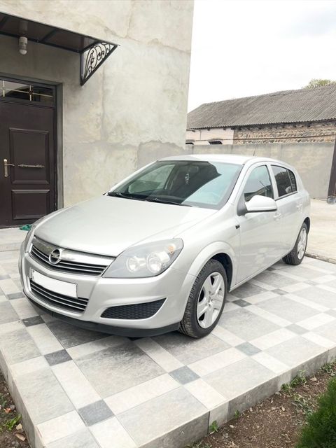 Opel Astra, 1.4 L, 2010 il, 270 000 km — Gəncə