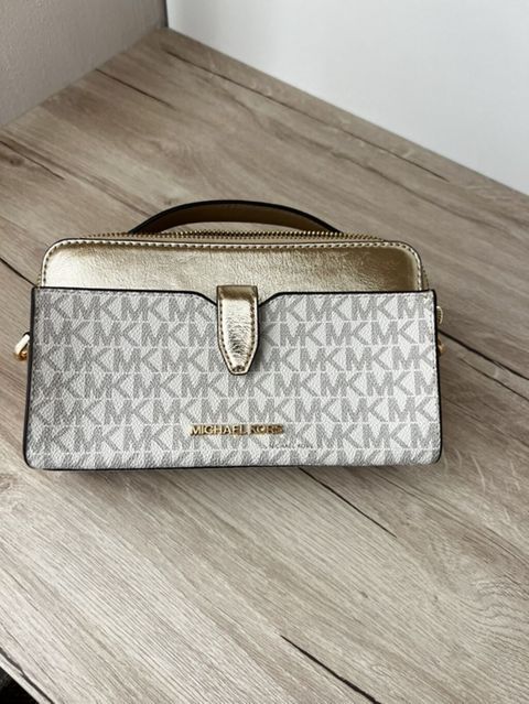 Michael Kors Jet Set Charm crossbody/mini bag - Rəng və material — Bakı