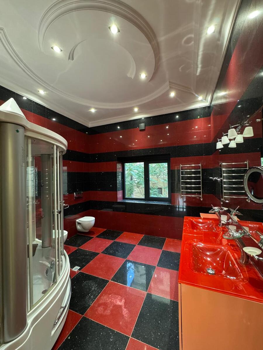 Satılır 10 otaqlı həyət evi/bağ evi 550 m² — Ev, villa, Bakı (11)