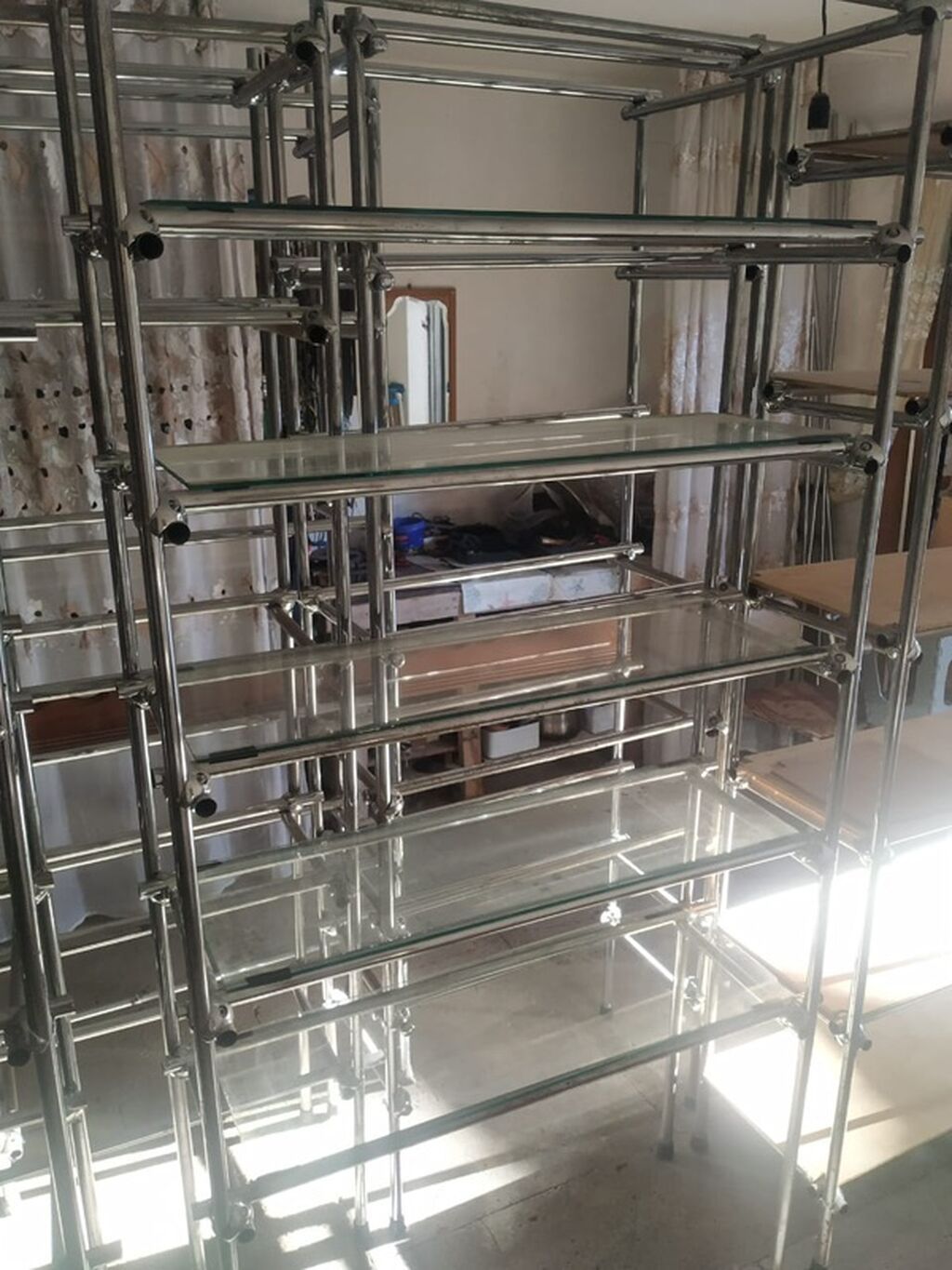 Mağaza üçün xrom borulu vitrİN/stend sistemi Metrə 35 Azn — Vitrini, Masazır (3)