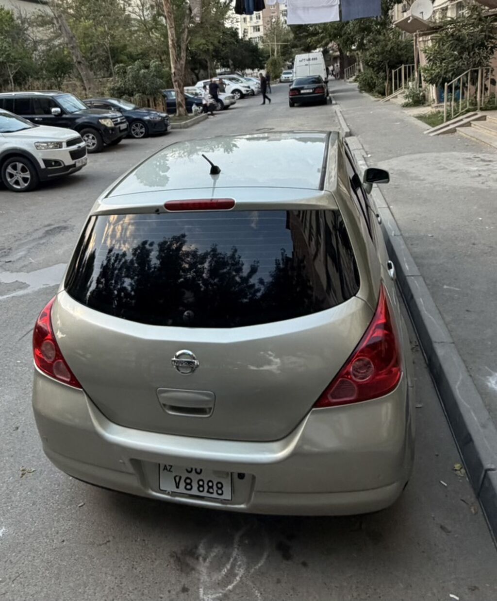 Nissan Tiida hatchback 12 ildi Bizdedi ikinci avtomobil kimi istfade — Avtomobillər, Bakı