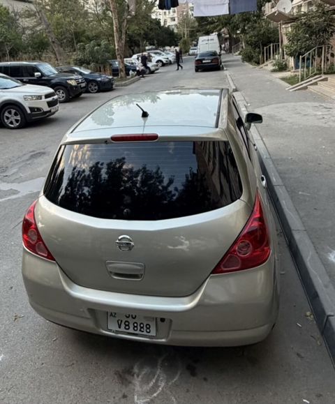 Nissan Tiida hatchback 12 ildi Bizdedi ikinci avtomobil kimi istfade — Bakı