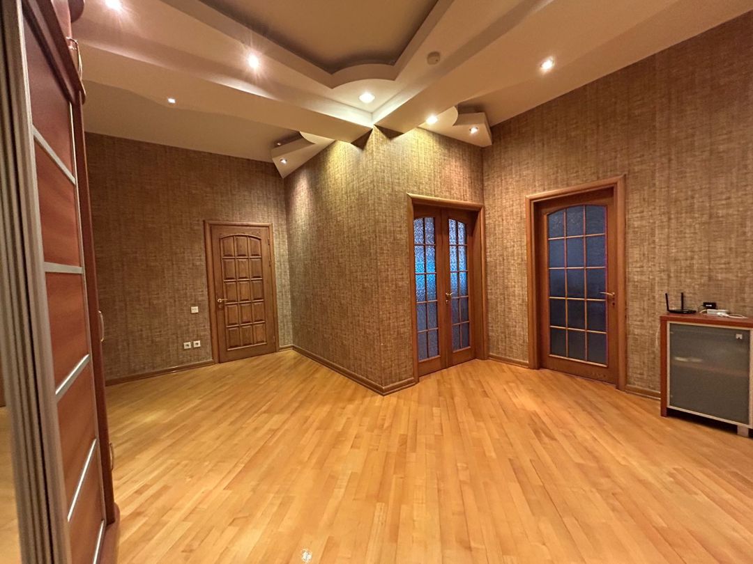 Satılır 3 otaqlı yeni tikili 181 m² — Mənzil, Bakı (7)