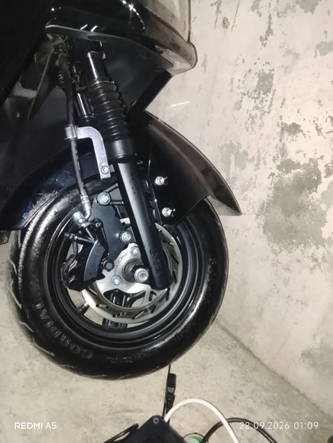 Salam Moped necə görünürsə o vəziyyətdədir tər təmizdir satışda hal — Bakı
