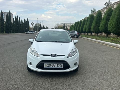 Ford Fiesta, 1.4 L, 2011 il, 160 000 km — Gəncə