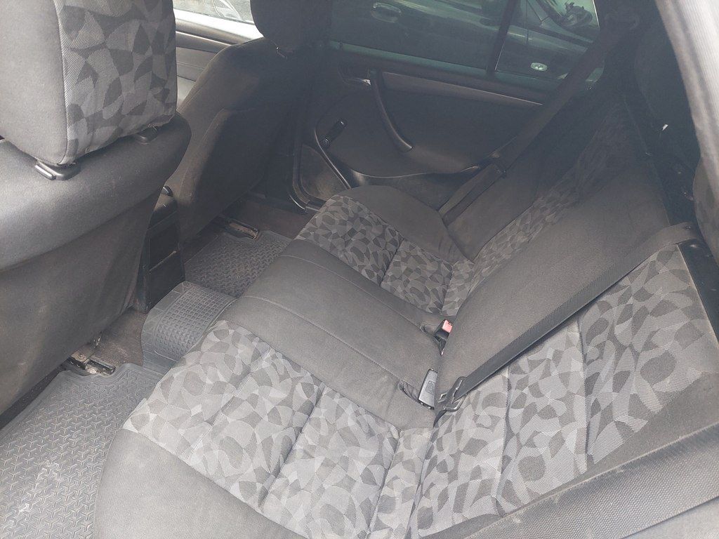 Mercedes C 220, 2.2 L, 2000 il, 368 246 km — Avtomobillər, Bakı (10)