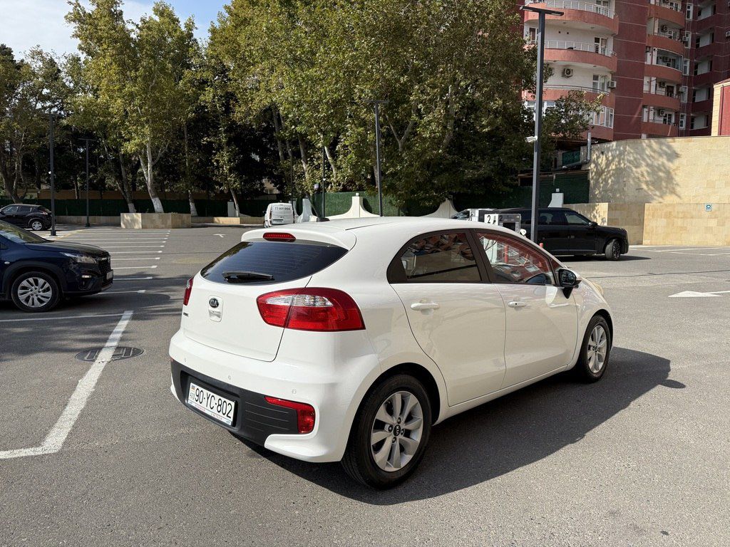 Kia Rio, 1.6 L, 2017 il, 198 500 km 90-YC-802 — Avtomobillər, Bakı (4)