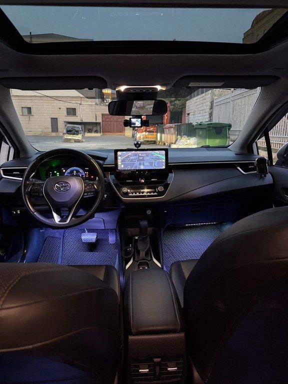 Toyota Corolla, 1.8 L, 0.85 kWh, 2025 il, 52 500 km — Avtomobillər, Bakı (8)