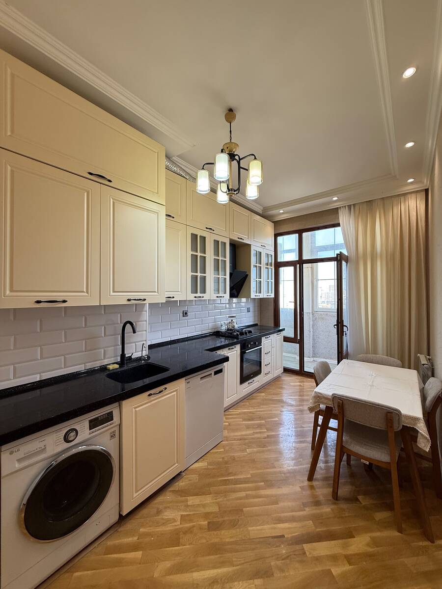 İcarəyə verilir 3 otaqlı yeni tikili 110 m² — Mənzil, Bakı (10)