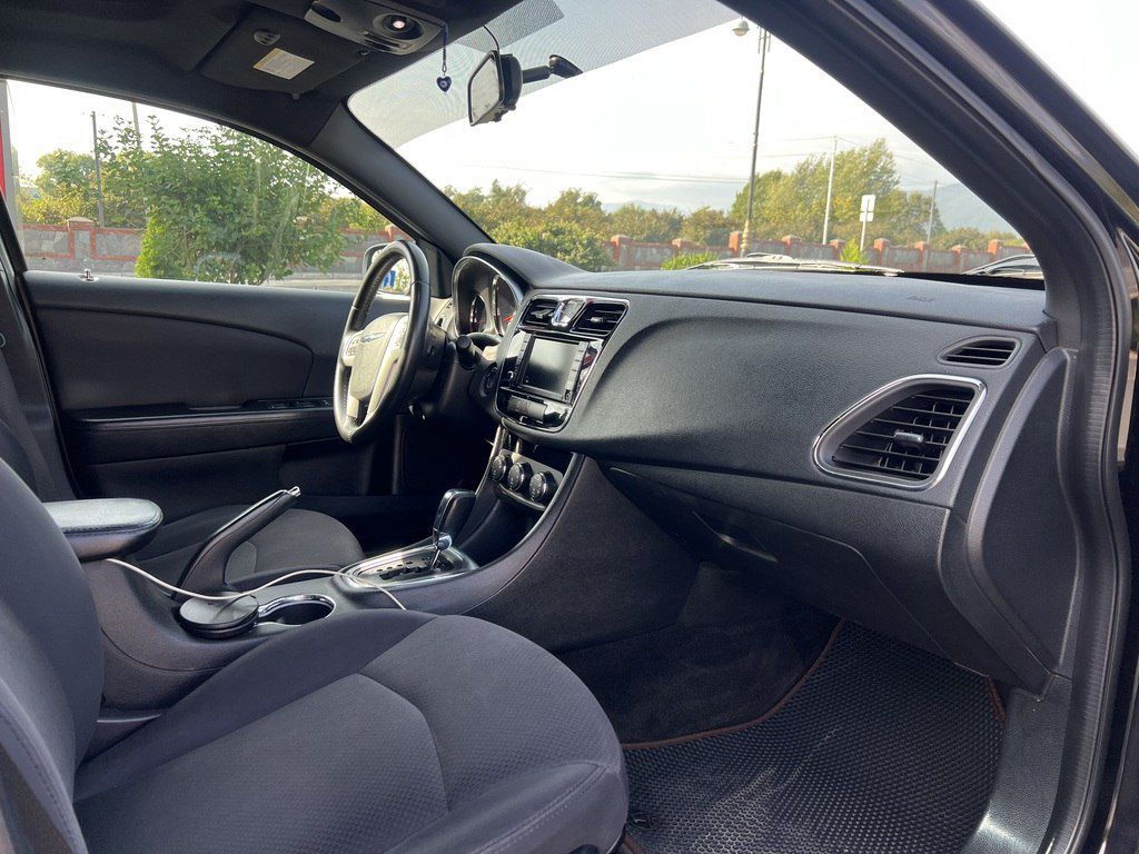 Chrysler 200, 2.4 L, 2012 il, 190 000 km — Avtomobillər, Zaqatala (7)