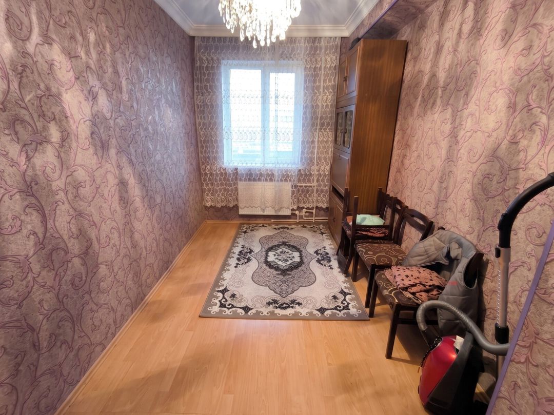 Satılır 4 otaqlı köhnə tikili 100 m² — Mənzil, Bakı (8)