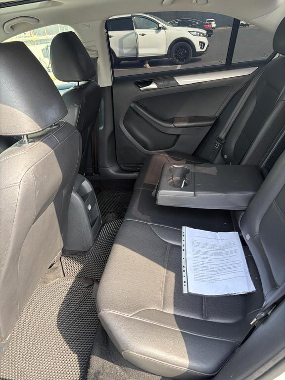 Volkswagen Jetta, 1.4 L, 2017 il, 183 000 km — Avtomobillər, Bakı (4)