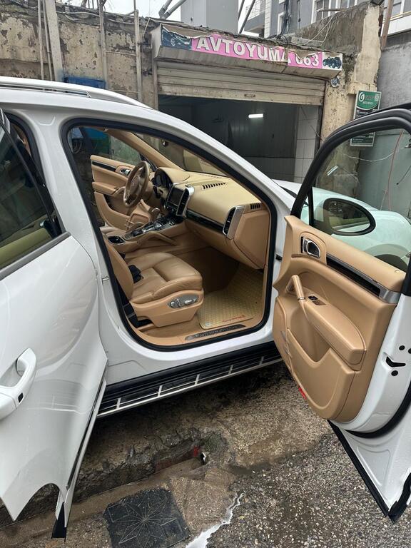 Porsche Cayenne, 3.6 L, 2014 il, 148 000 km — Avtomobillər, Bakı (4)