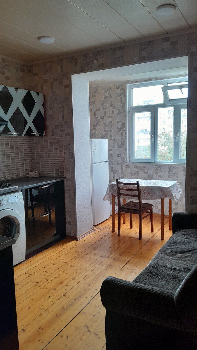 İcarəyə verilir 3 otaqlı köhnə tikili 80 m² — Mənzil, Bakı (6)