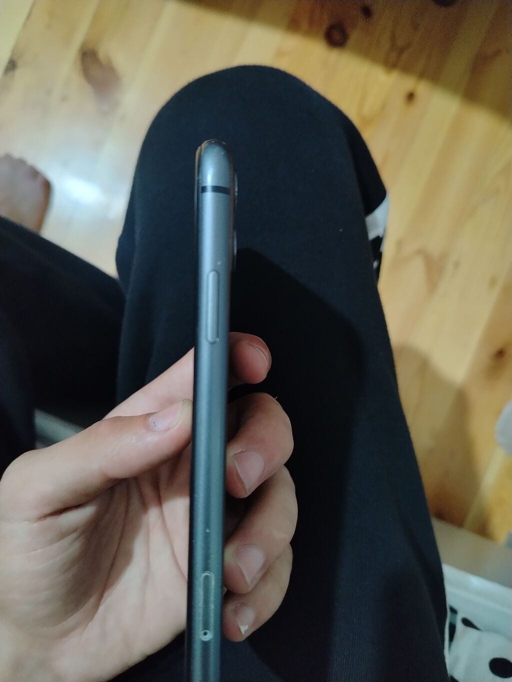 IPhone 11, Qara, Simsiz şarj — Apple iPhone, Mehdiabad (2)