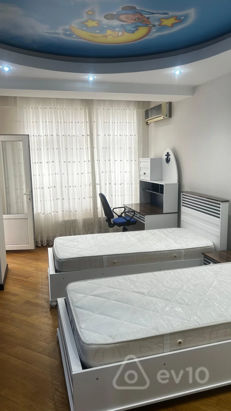 3 otaqlı mənzil, 120 m², Elşən Süleymanov küç — kirayə — Mənzil, Bakı (5)