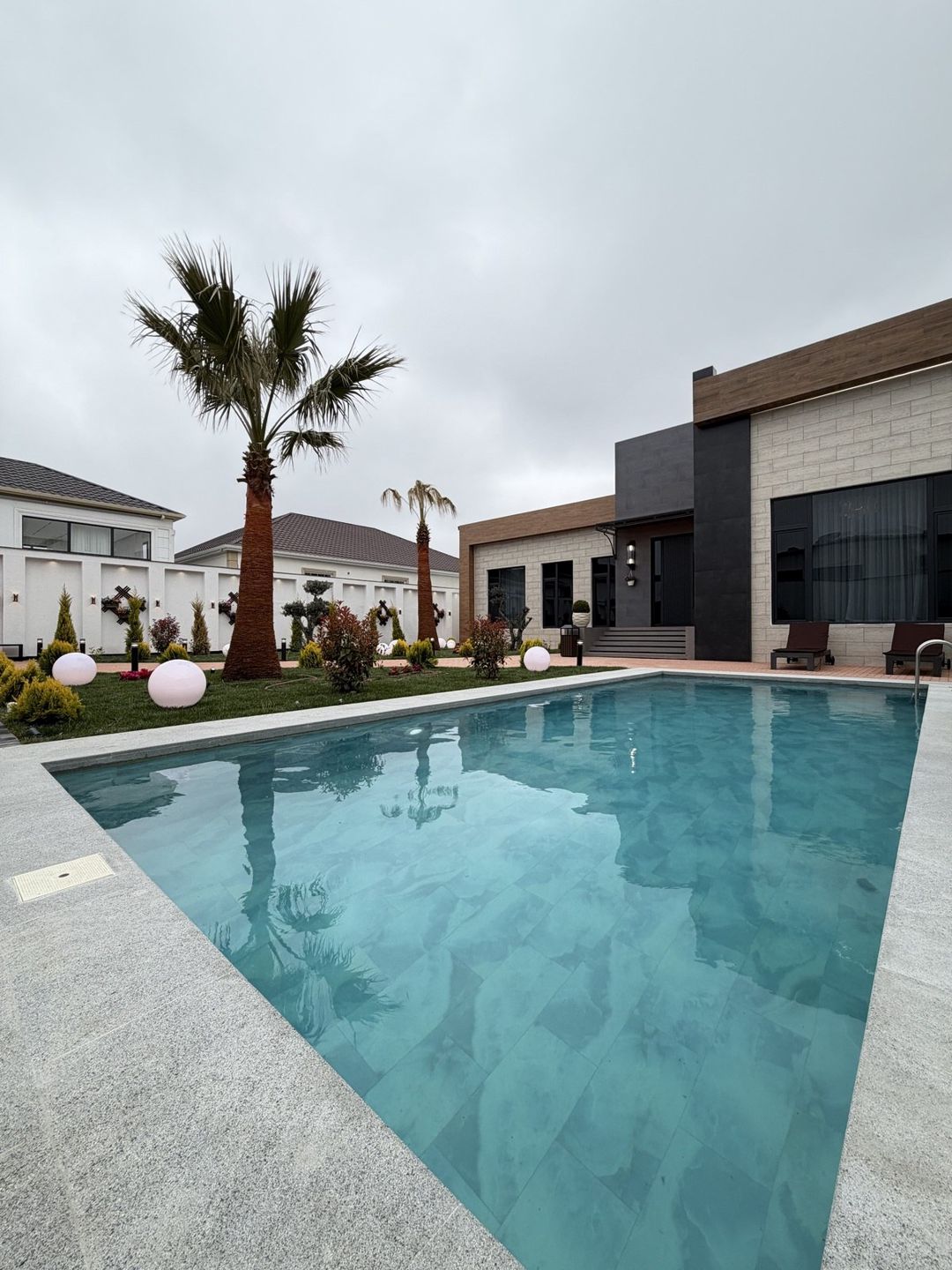 Satılır 5 otaqlı həyət evi/bağ evi 200 m² — Ev, villa, Bakı (2)