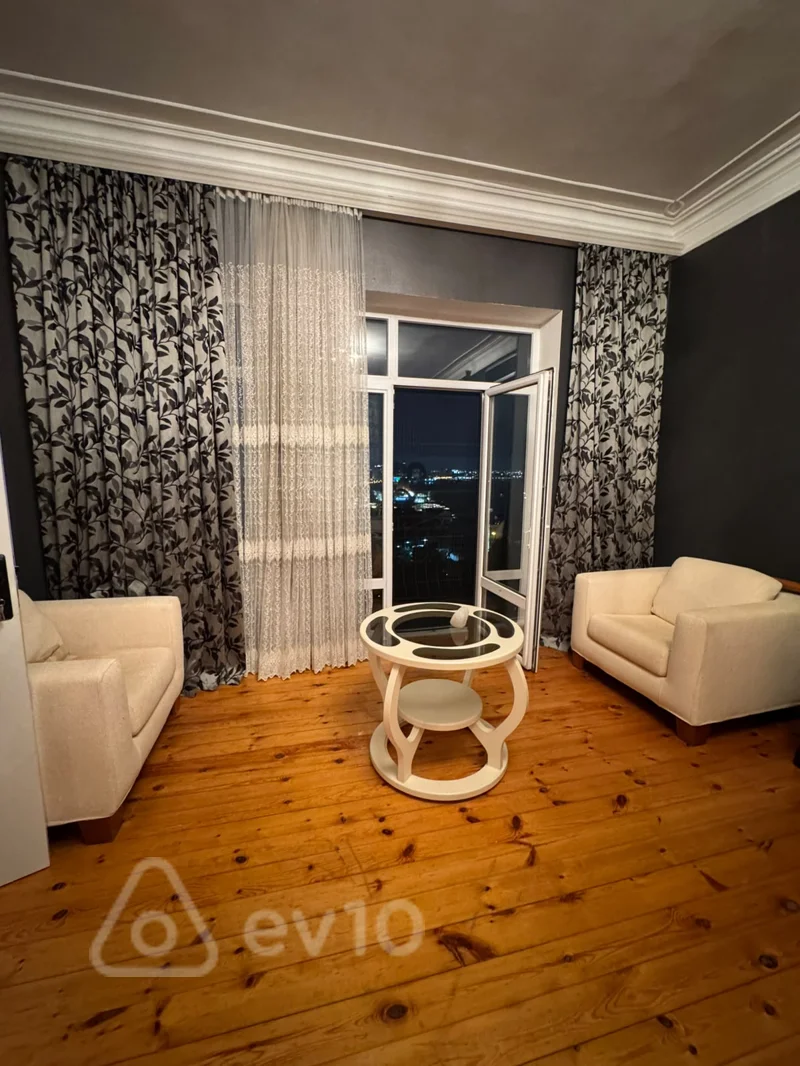 5 otaqlı həyət evi, 200 m², Bayil — kirayə — Ev, villa, Bakı (3)