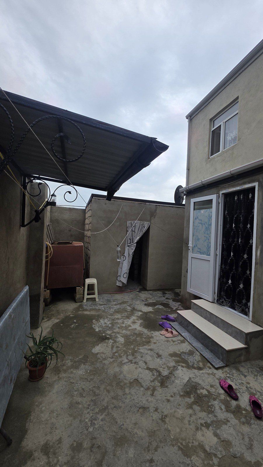 Satılır 3 otaqlı həyət evi/bağ evi 130 m² — Ev, villa, Bakı (2)